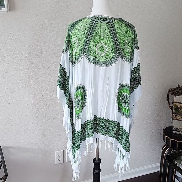 Island Planet Beach Coverup - Picture 6 of 15